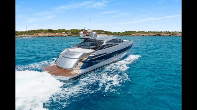 Pershing 56 JAY JAY